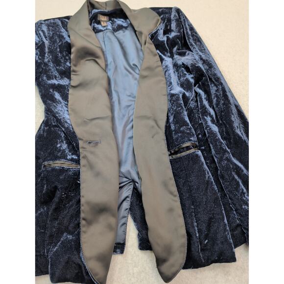 G.I.L.I. Womens Blue Velvet Blazer SZ 6 Black Satin Shawl Lapel Holiday Glam - Picture 13 of 14